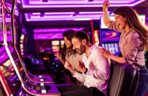 NAG138 kasino live baccarat dan roulette dealer asli